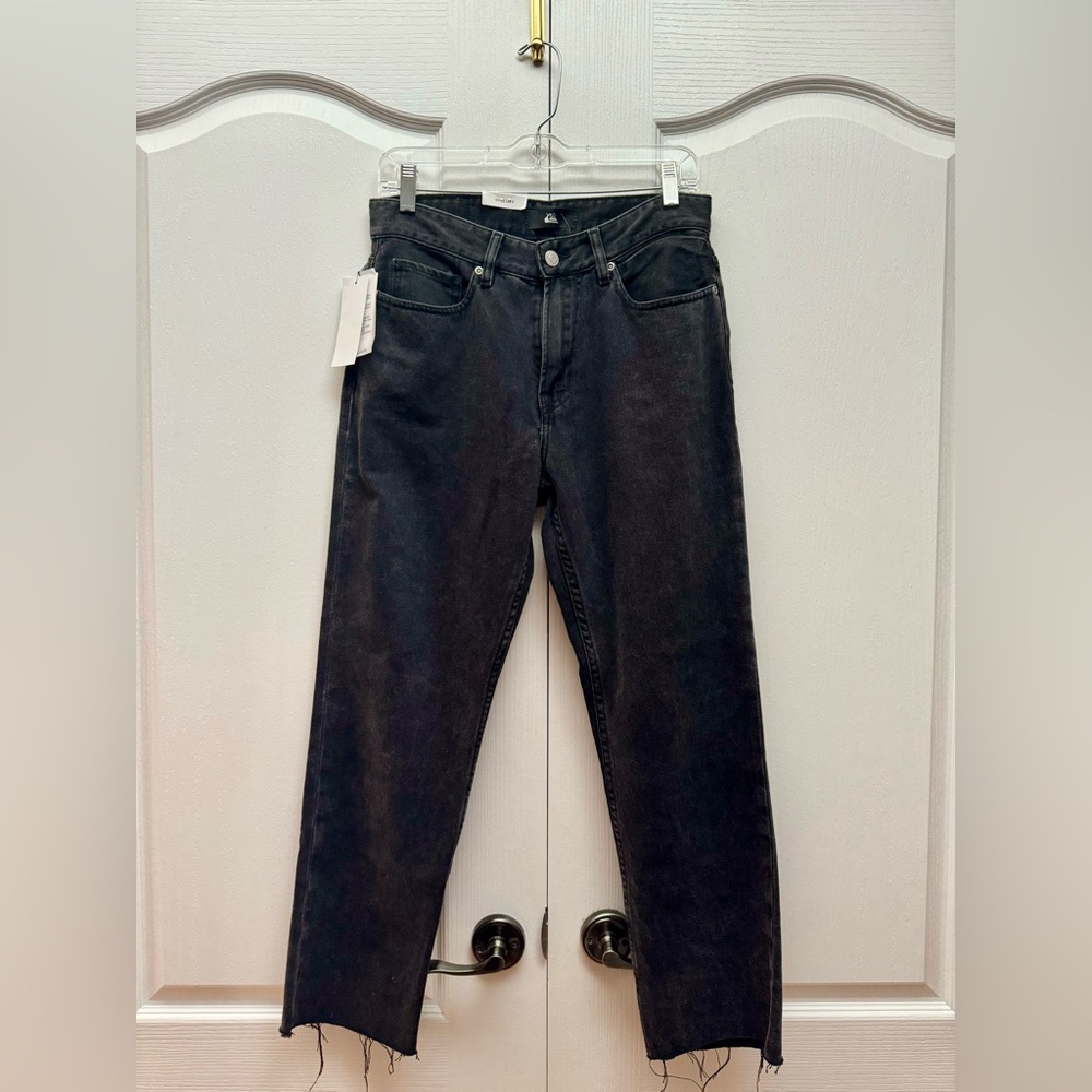 Women’s Quicksilver jeans in size 28